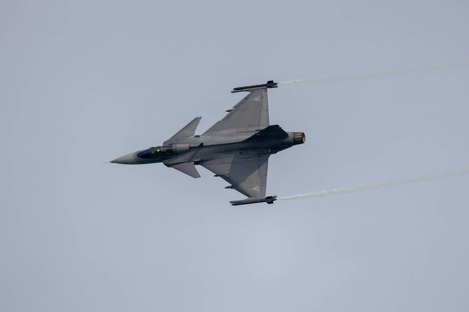Francia kisrepülő miatt lépett életbe riasztás a magyar Gripeneknél