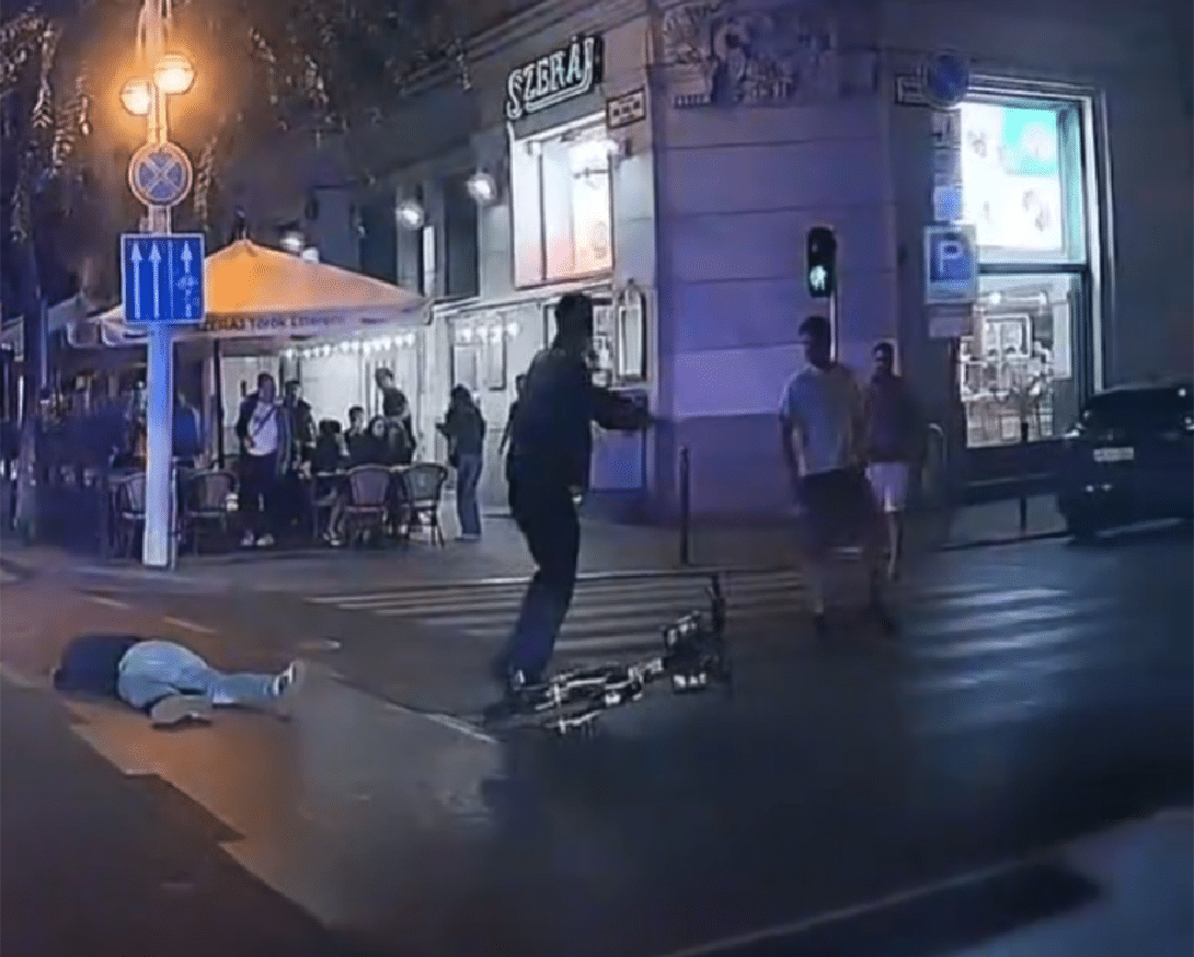 Brutális támadás Budapesten: ájultra vertek egy békésen sétáló gyalogost a zebrán