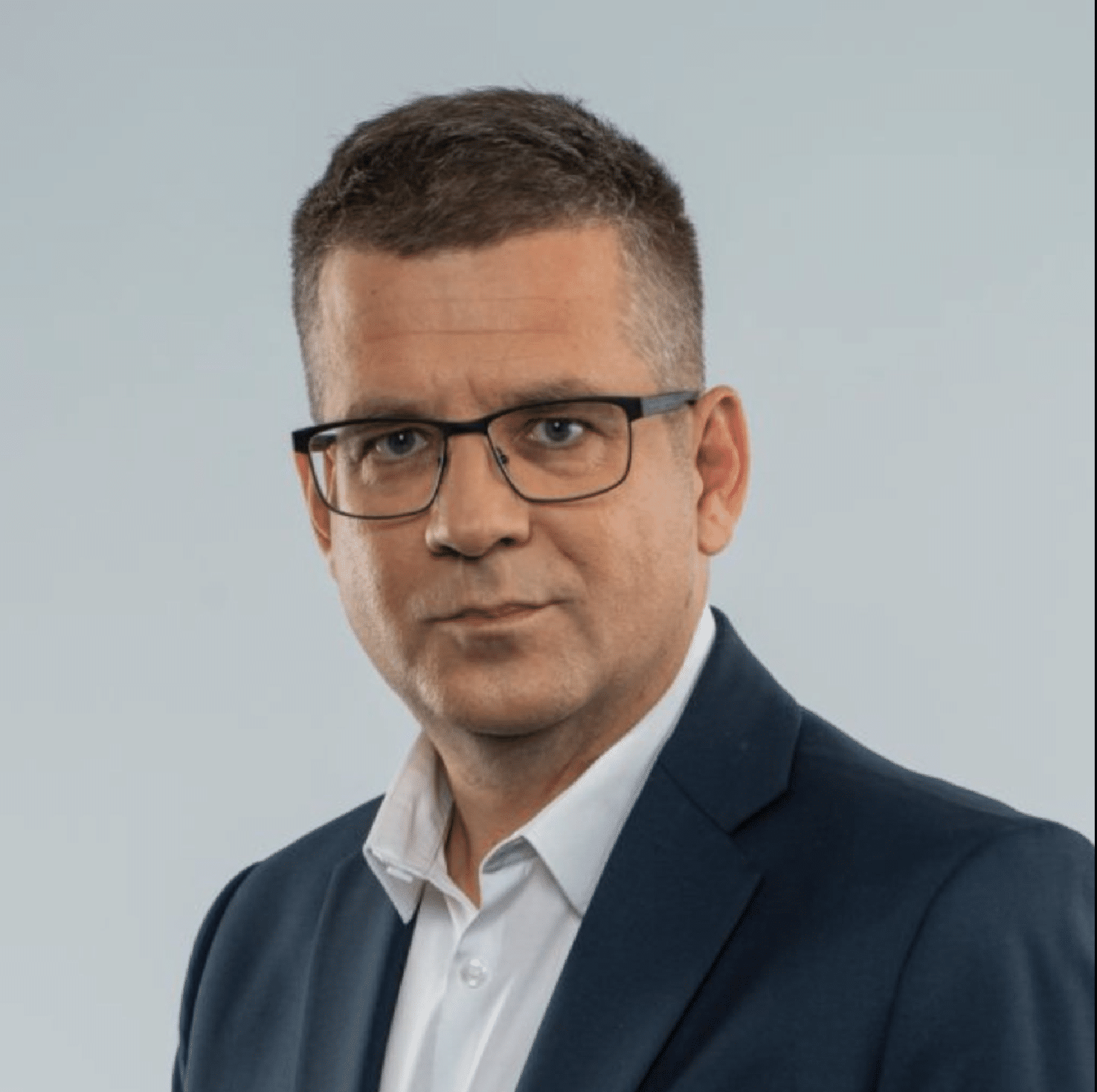 Seszták Miklós visszautasítja az ügyészségi gyanúsítást