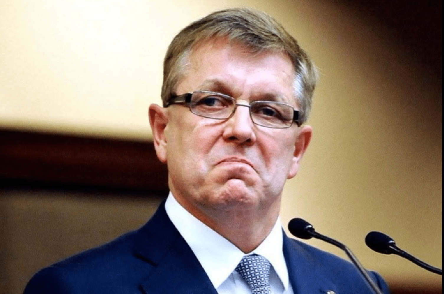 Megkezdődött Matolcsy György gyanúsítotti kihallgatása a Központi Nyomozó Főügyészségen